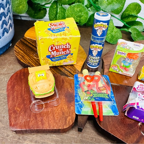 Shopkins Mini Brands Mini Toys SpongeBob TMNT Miniature Toy Bundle - Picture 4 of 4